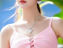秀人网在哪里可以打开使用美女玩下面到爽的视频网站V