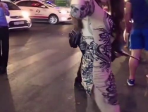 小姐姐侍酒,邂逅小姐姐的侍酒魅力